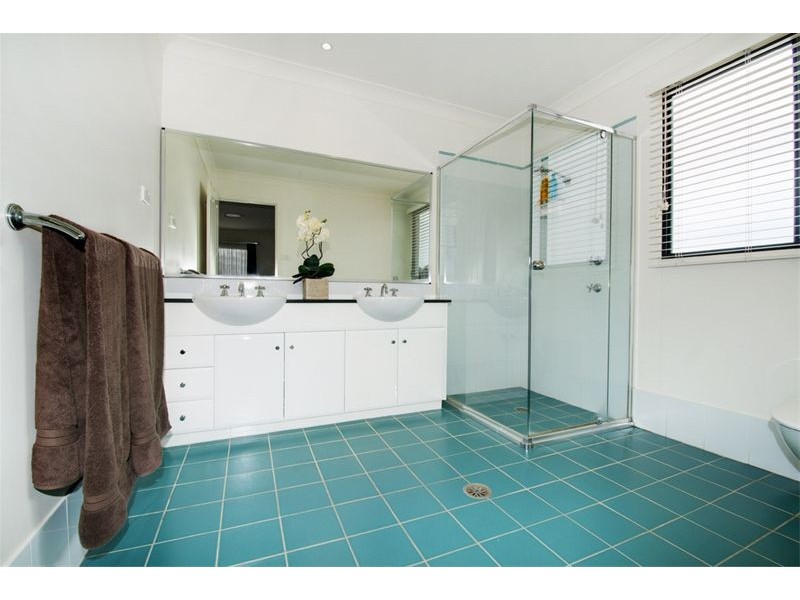Valentine NSW 2280