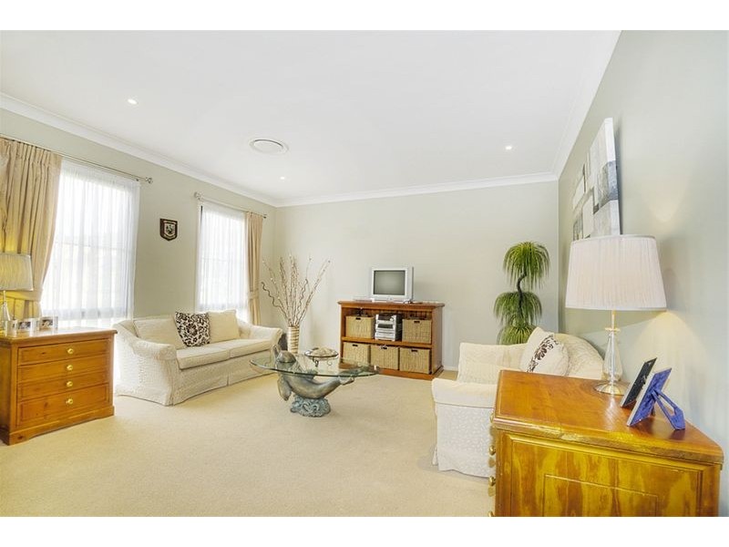 Valentine NSW 2280