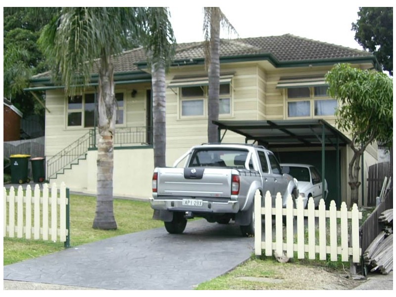 Lake Heights NSW 2502