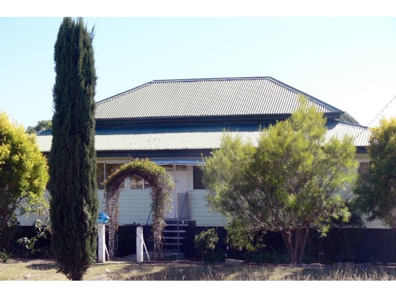 35 Fitzroy Street, Warwick QLD 4370