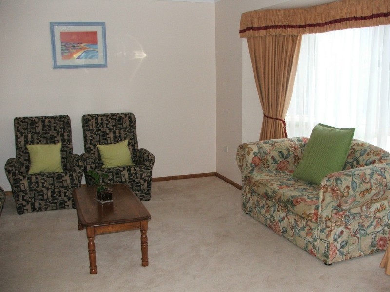 7 Adrienne Crescent, Warwick QLD 4370