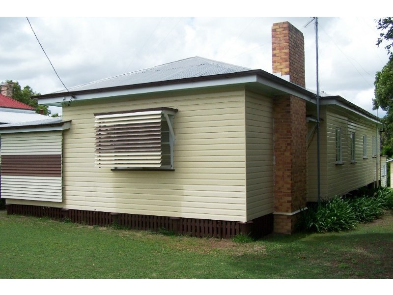 196 Palmerin Street, Warwick QLD 4370