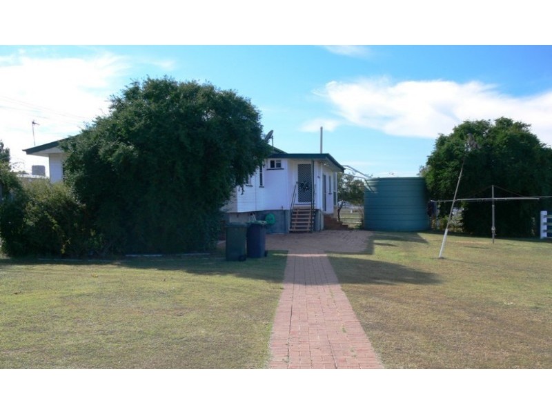 152 Victoria Street, Warwick QLD 4370