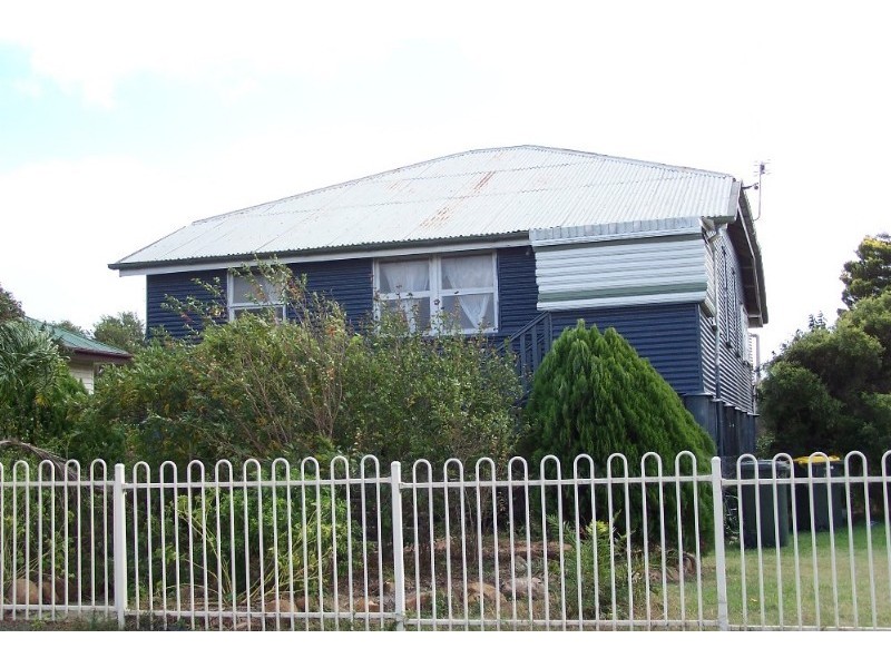 11 Pratten Street, Warwick QLD 4370