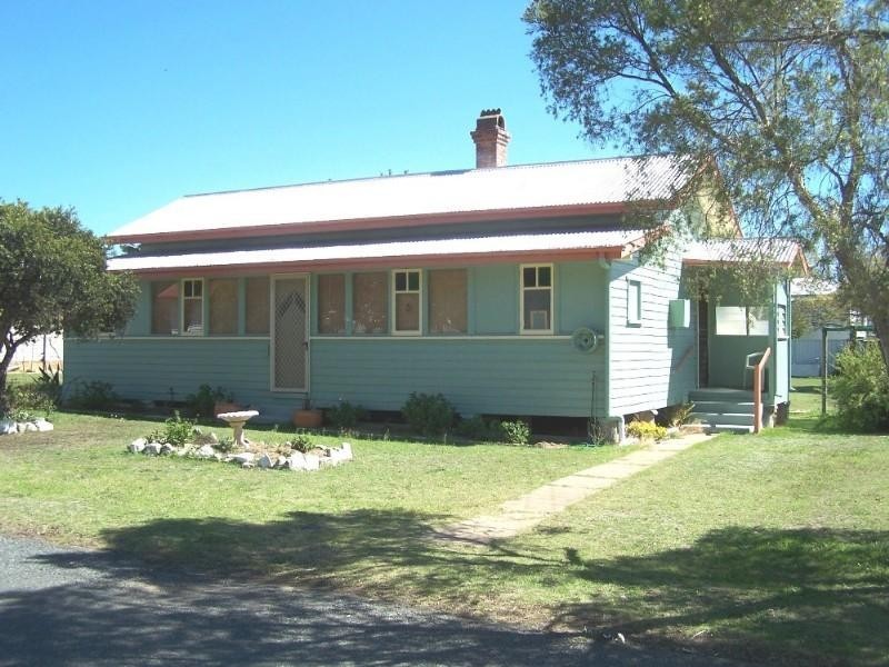 51 Myrtle Avenue, Warwick QLD 4370