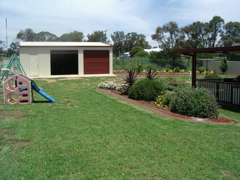24 Doncaster Drive, Warwick QLD 4370