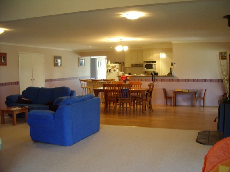 24 Doncaster Drive, Warwick QLD 4370