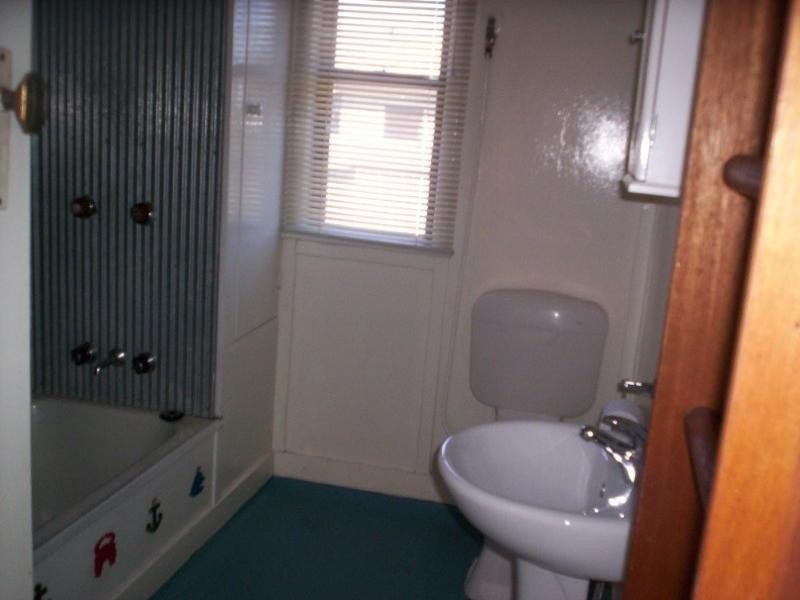 4 Thomas Street, Warwick QLD 4370