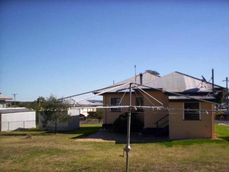 4 Thomas Street, Warwick QLD 4370