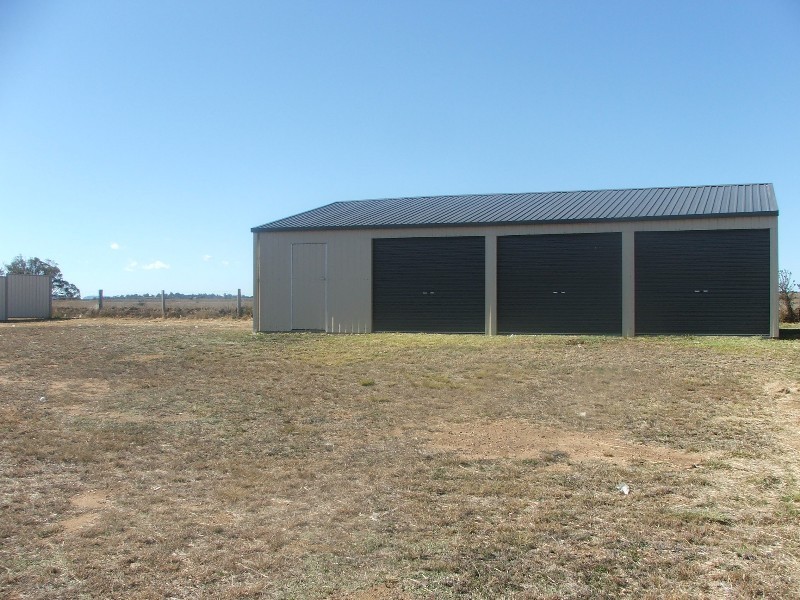 33 Doncaster Drive, Warwick QLD 4370