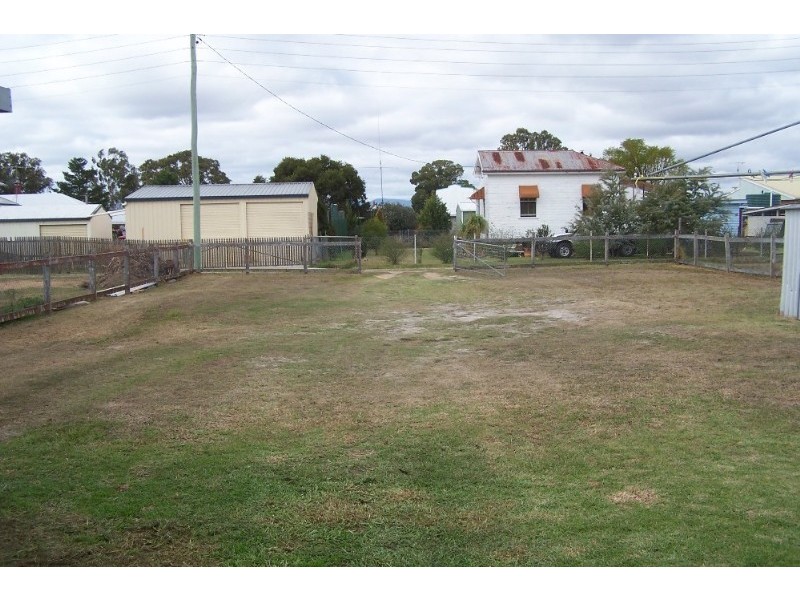 86 Albion Street, Warwick QLD 4370