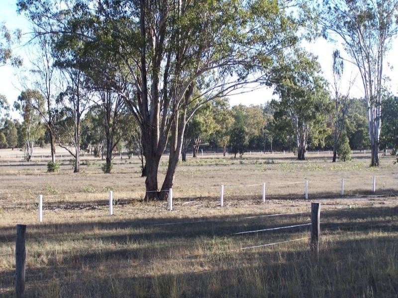 324 Leyburn-Forestry Road, Leyburn QLD 4365