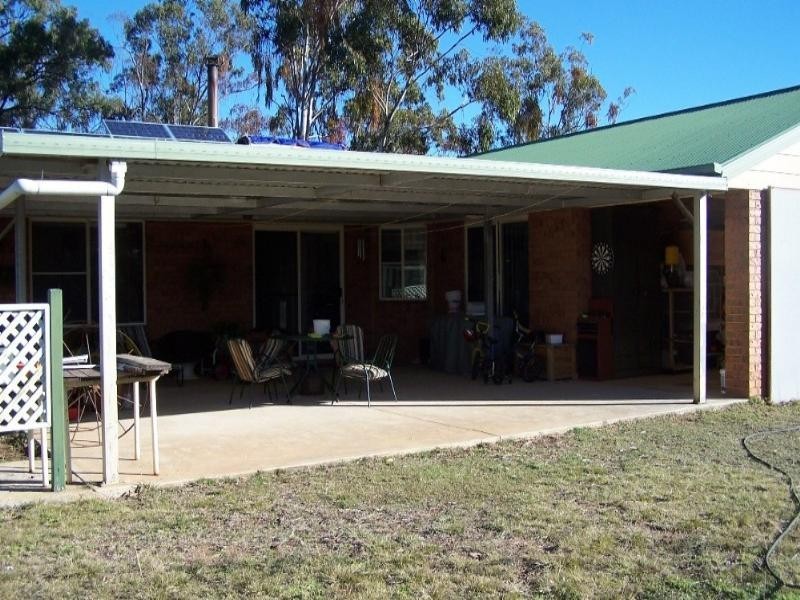 324 Leyburn-Forestry Road, Leyburn QLD 4365