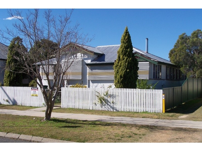 42 Dragon Street, Warwick QLD 4370