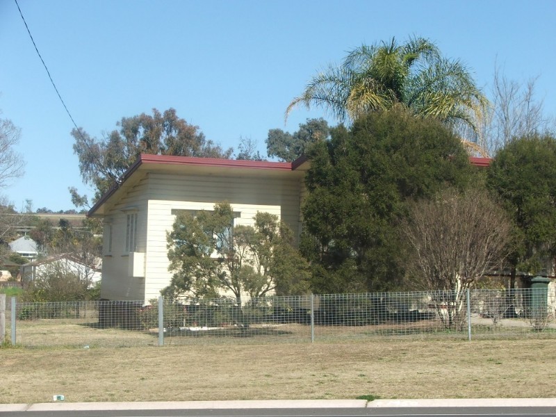 212 Wood Street, Warwick QLD 4370