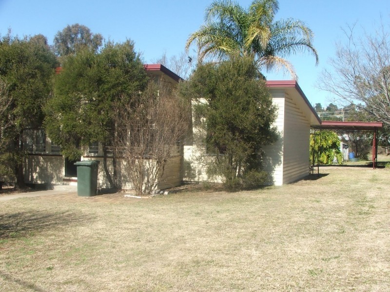 212 Wood Street, Warwick QLD 4370