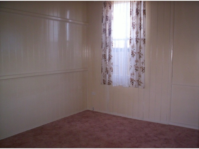 144 Oxenham Street, Warwick QLD 4370