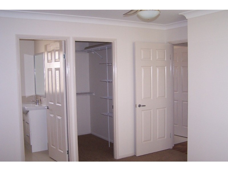 11 Coulsell Street, Warwick QLD 4370