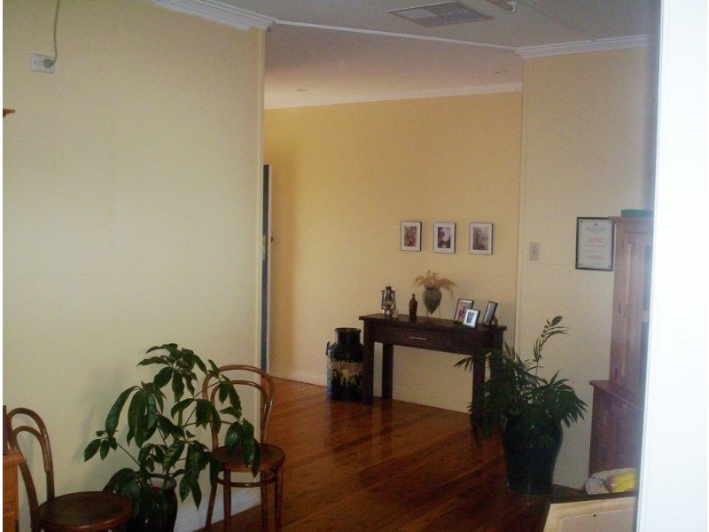 44 Locke Street, Warwick QLD 4370