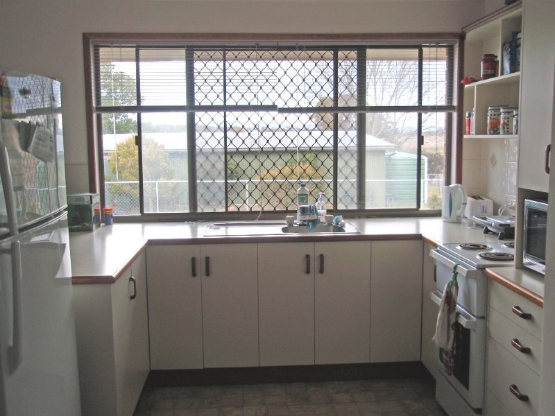 2 Percy Street, Warwick QLD 4370