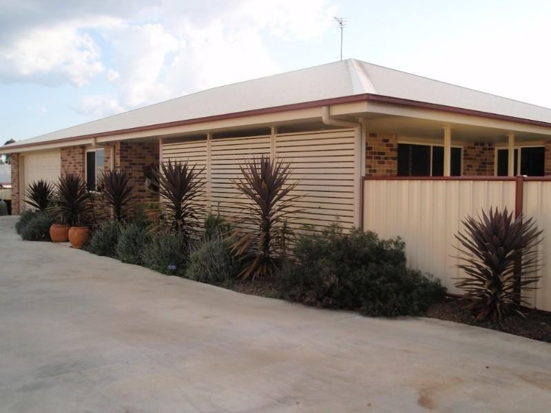 1/12a Yangan Road, Warwick QLD 4370