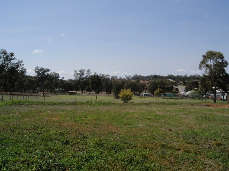 8a Yangan Road, Warwick QLD 4370