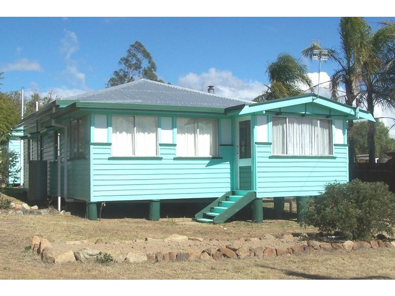 118 Wood Street, Warwick QLD 4370