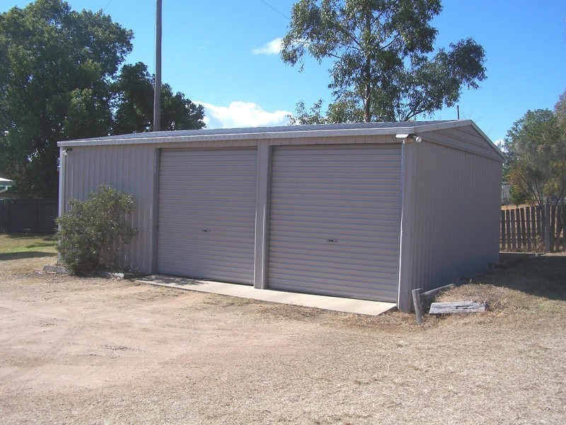 118 Wood Street, Warwick QLD 4370