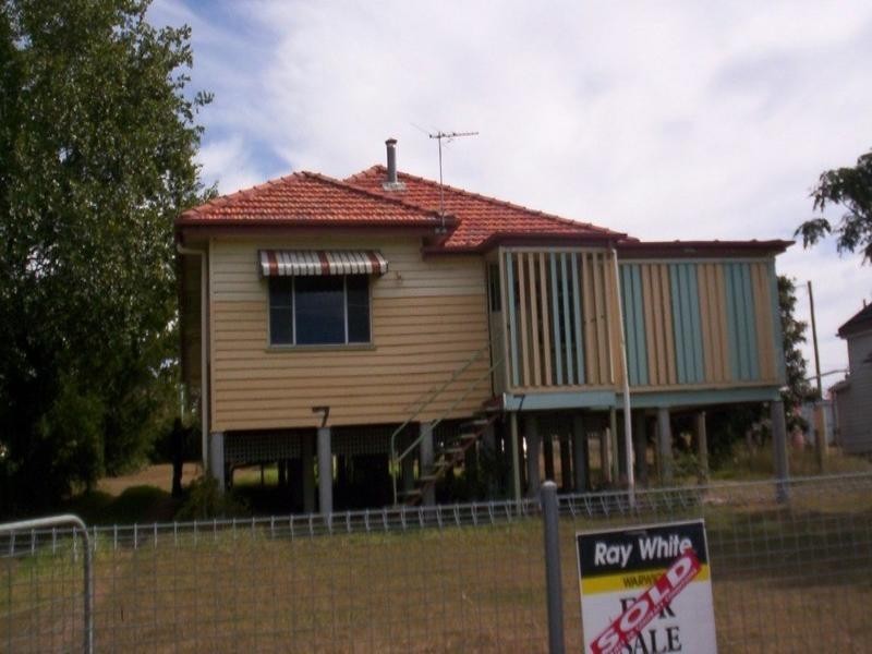7 River Terrace, Warwick QLD 4370