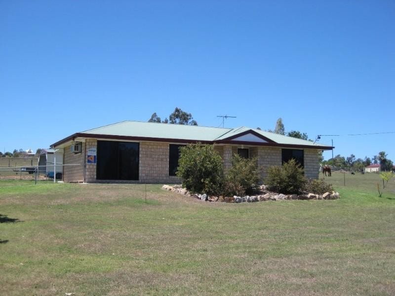 34 Campbell Road, Warwick QLD 4370