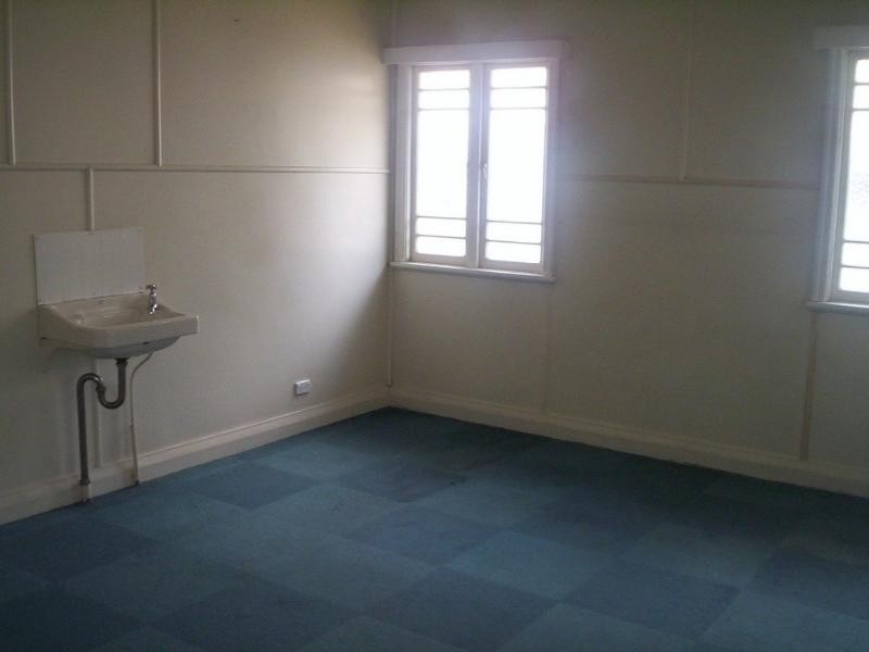 68 Albion Street, Warwick QLD 4370