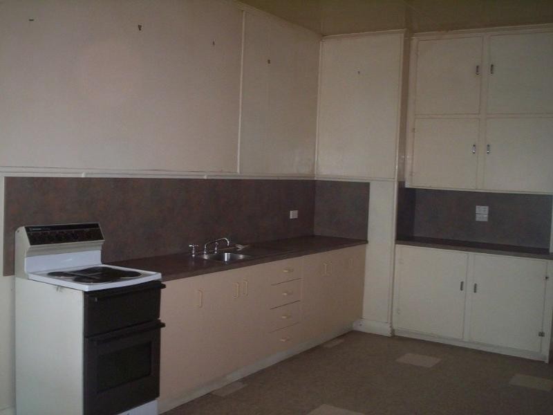 68 Albion Street, Warwick QLD 4370