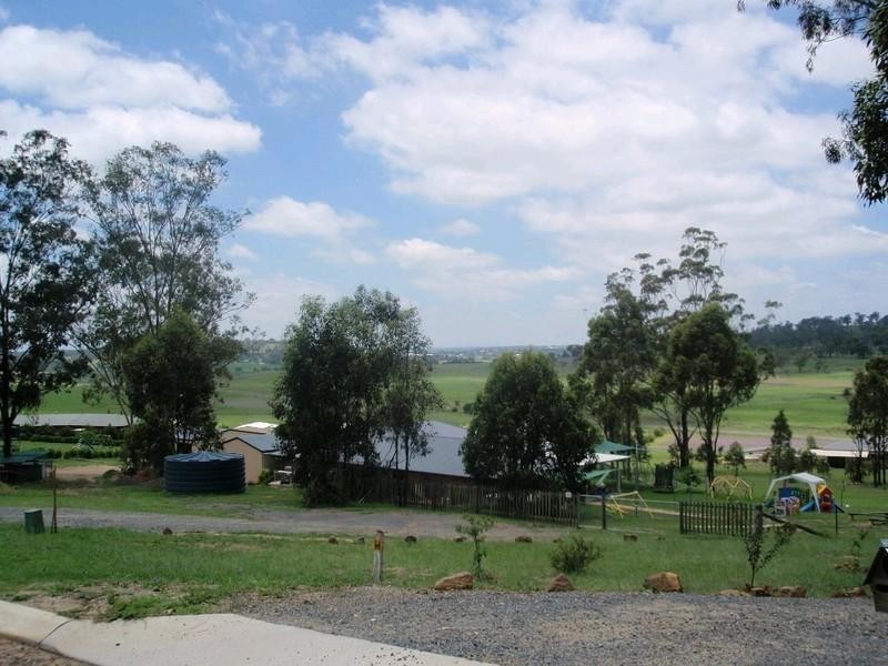 12 Charlie Doy Place, Warwick QLD 4370