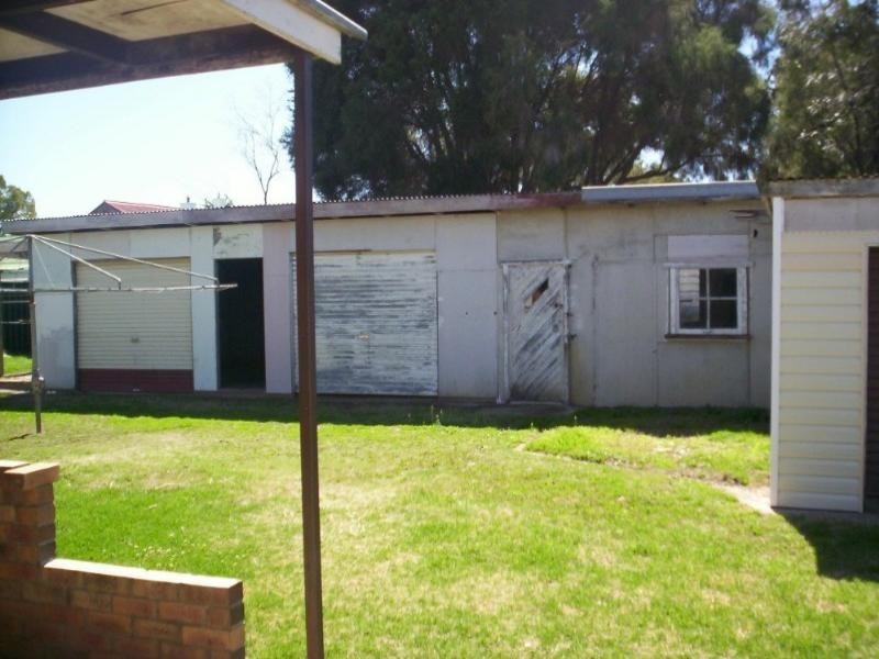 3 Edward Str, Warwick QLD 4370