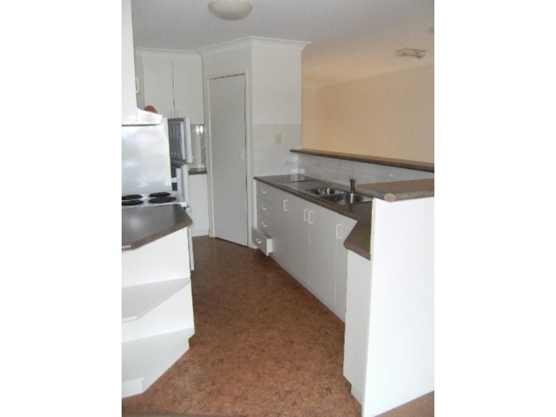 2/107A Fitzroy Street, Warwick QLD 4370