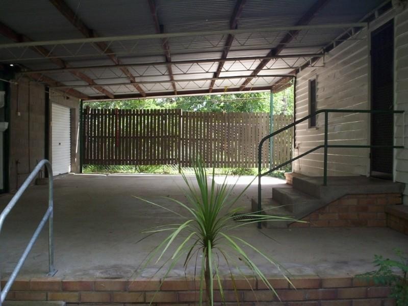 63 Lyons Street, Warwick QLD 4370