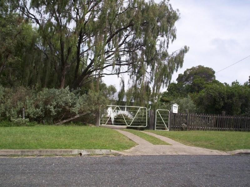 63 Lyons Street, Warwick QLD 4370