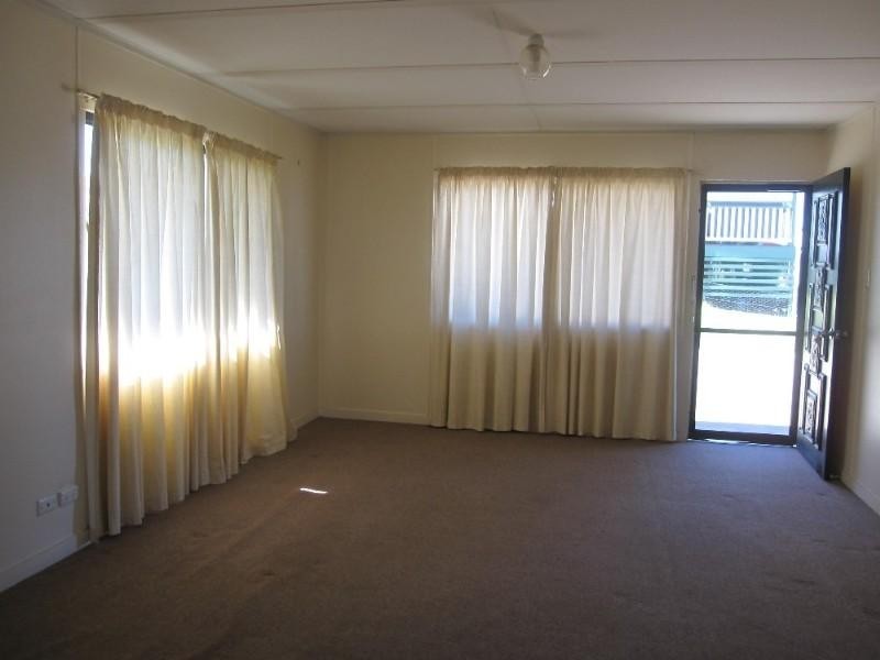 1/10 Aspinall Street, Warwick QLD 4370