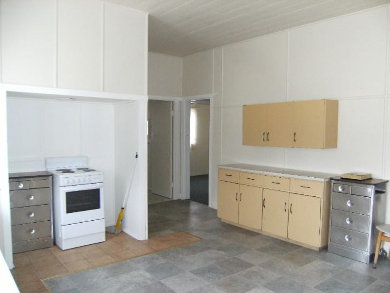 18 Wallace Street, Warwick QLD 4370