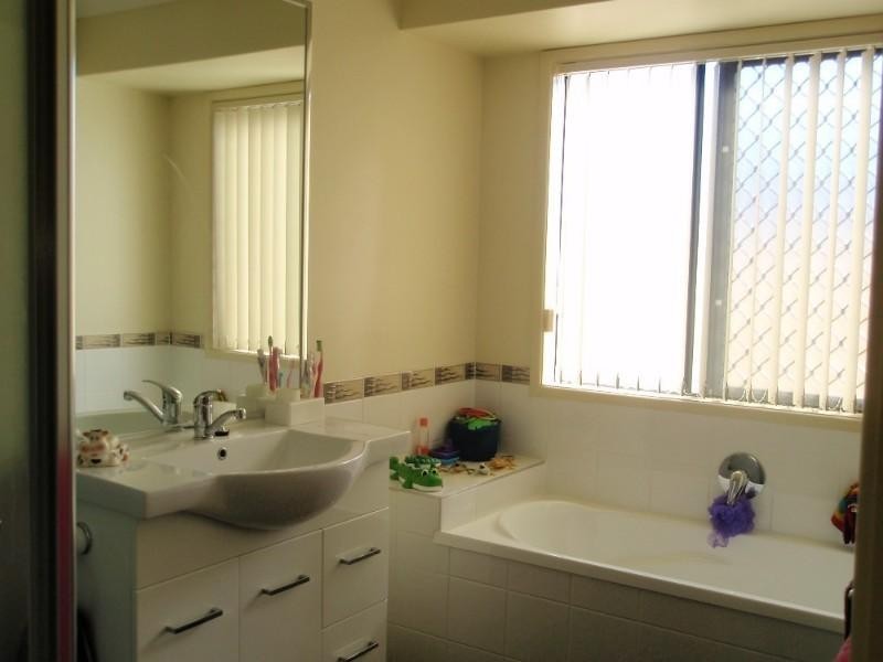 207 Ogilvie Road, Warwick QLD 4370