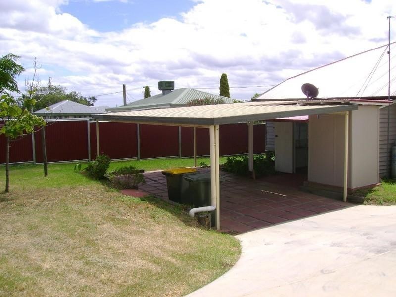 184 Grafton Street, Warwick QLD 4370