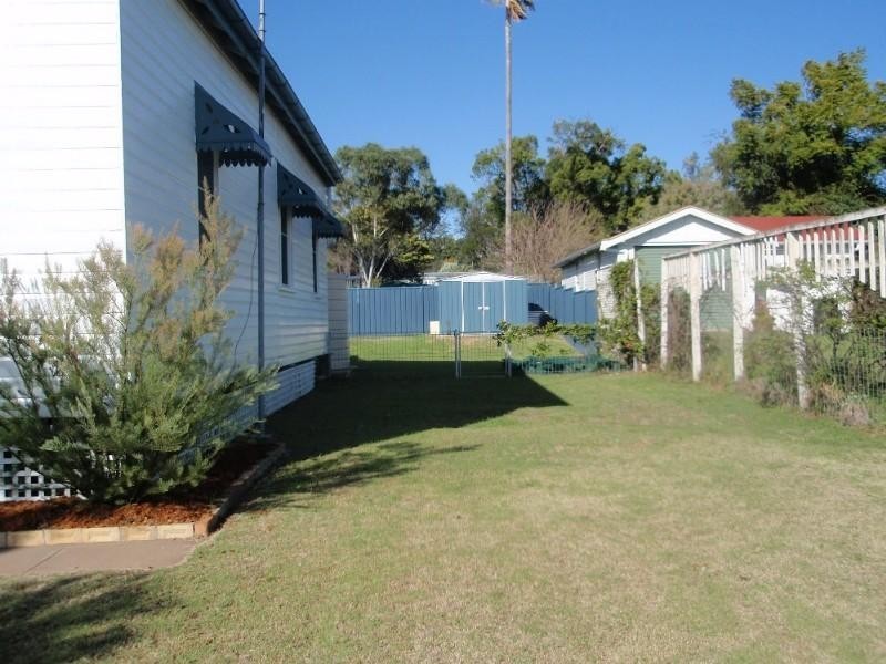 106 Pratten Street, Warwick QLD 4370