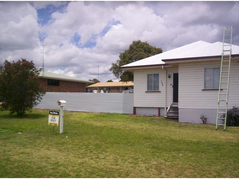 146 Wood Street, Warwick QLD 4370