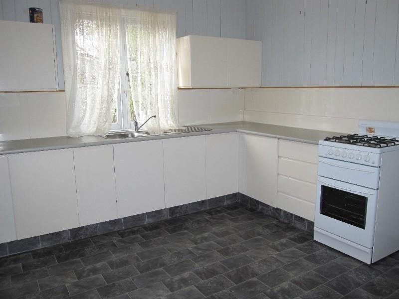 12c Locke Street, Warwick QLD 4370