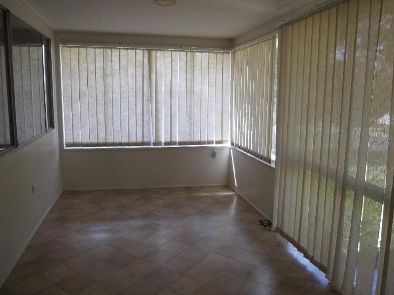 15 Clowes Crescent, Warwick QLD 4370