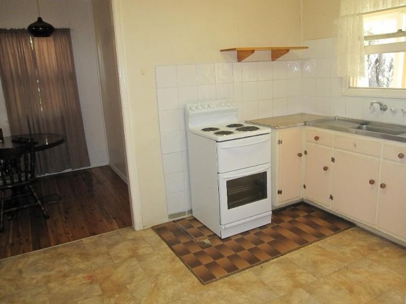 15 Clowes Crescent, Warwick QLD 4370