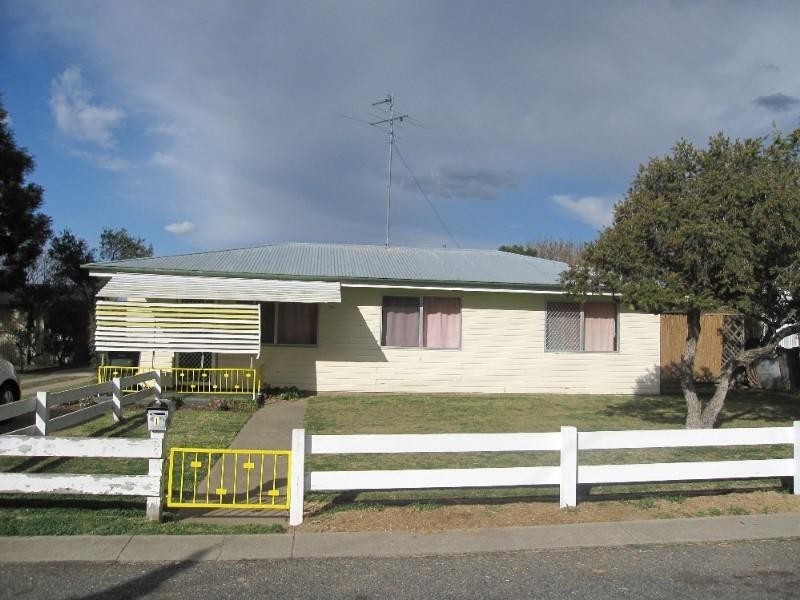 1/36 Myall Avenue, Warwick QLD 4370