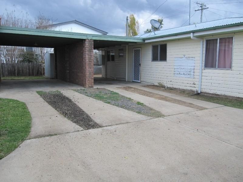 1/36 Myall Avenue, Warwick QLD 4370