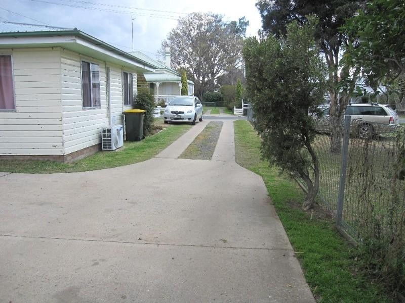 1/36 Myall Avenue, Warwick QLD 4370