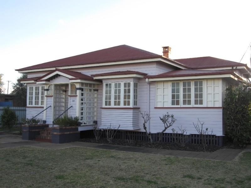33 Dragon Street, Warwick QLD 4370